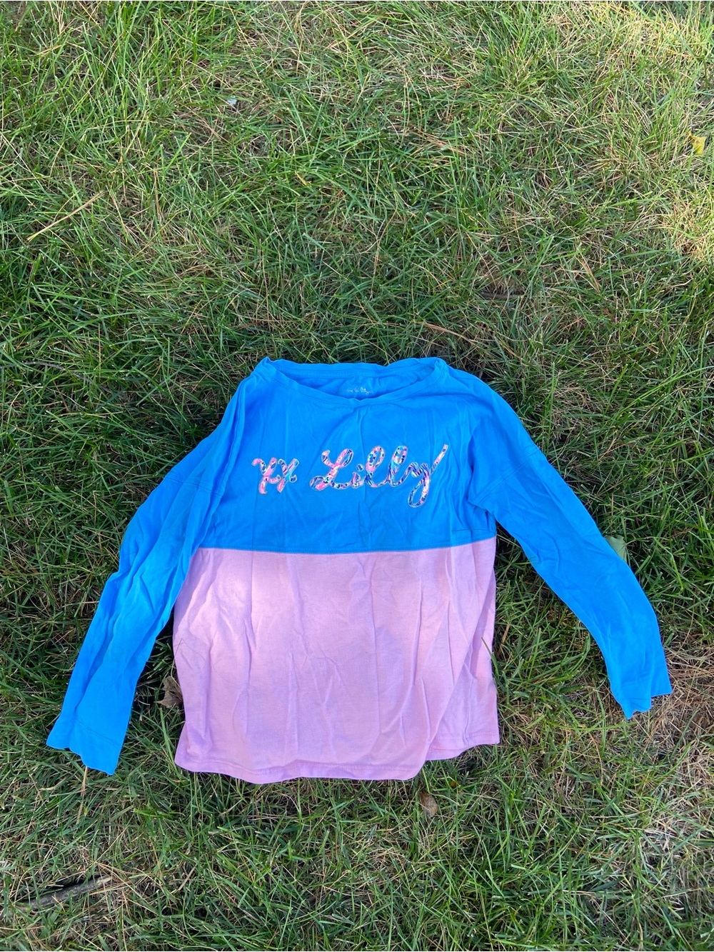 Lilly Pulitzer Two-Tone Long Sleeve Tee Kids M Bright Blue & Light Pink
